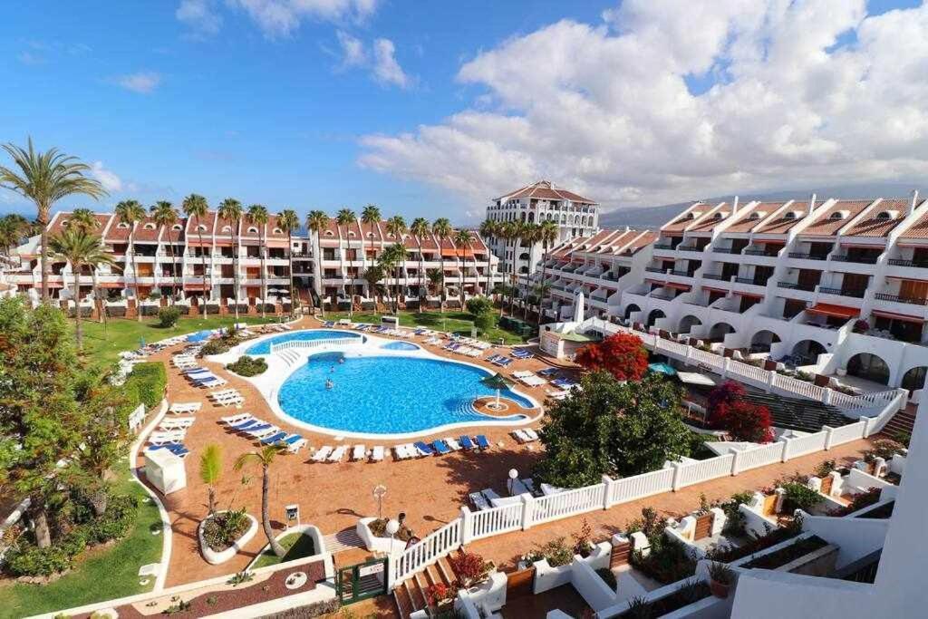 Parque Santiago II 335 By Tenerife Rental & Sales Playa de las Américas Eksteriør billede